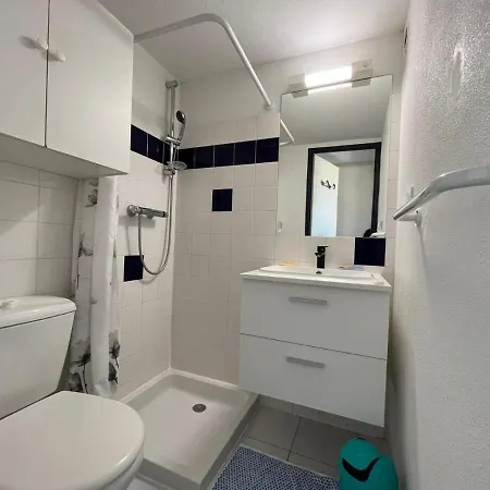 Pavillon Climatise Dans Avec Piscine - 4bs14 Villa